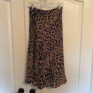 NWOT BANANA REPUBLIC ✨ Midi Cheetah Print Skirt, Size Extra Small (XS)